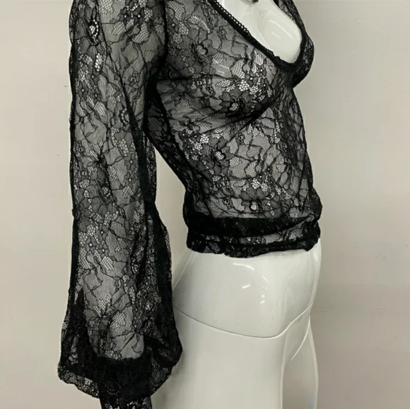 LAST 1! WIDOW Black Lace Victorian Blouse - Picture 3 of 4